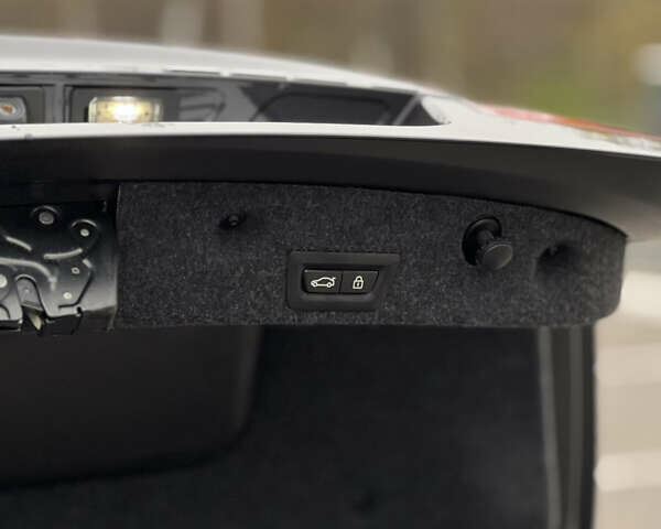 Серый БМВ 5 Серия, объемом двигателя 2 л и пробегом 149 тыс. км за 18999 $, фото 47 на Automoto.ua