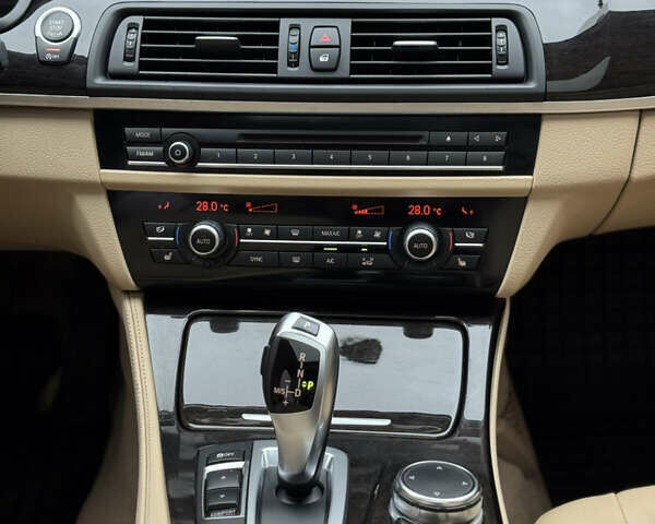 Сірий БМВ 5 Серія, об'ємом двигуна 2.99 л та пробігом 262 тис. км за 19500 $, фото 26 на Automoto.ua