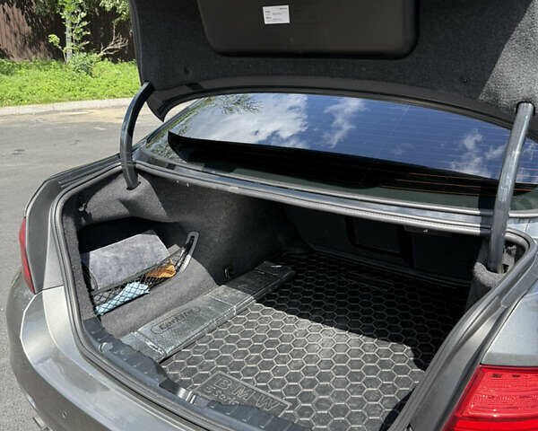 Серый БМВ 5 Серия, объемом двигателя 2 л и пробегом 236 тыс. км за 18700 $, фото 25 на Automoto.ua