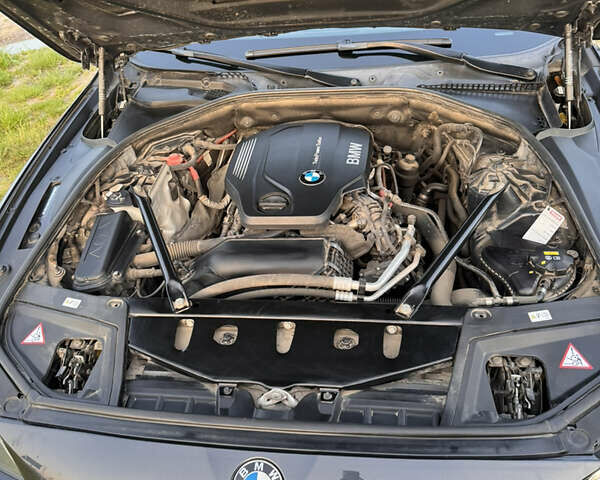 Сірий БМВ 5 Серія, об'ємом двигуна 2 л та пробігом 210 тис. км за 18000 $, фото 37 на Automoto.ua