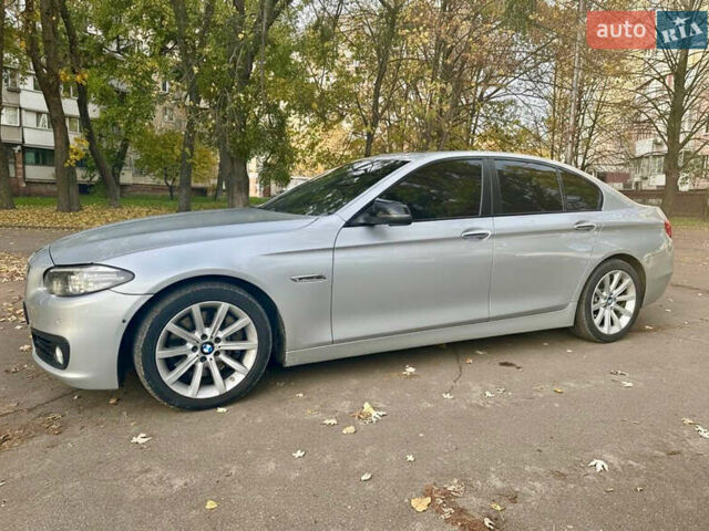 БМВ 5 Серия 2014 в Киеве на Automoto.ua Серый БМВ 5 Серия, объемом двигателя 3 л и пробегом 258 тыс. км за 16555 $, фото 5 на Automoto.ua