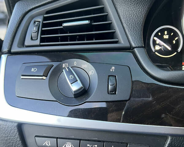 Серый БМВ 5 Серия, объемом двигателя 2.98 л и пробегом 150 тыс. км за 20000 $, фото 13 на Automoto.ua