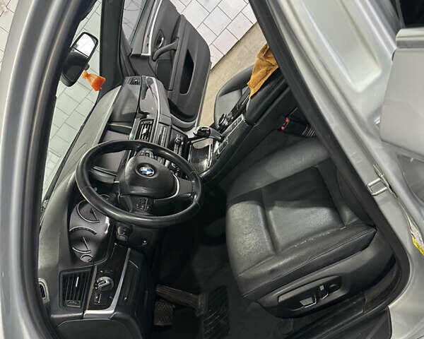 БМВ 5 Серия 2014 в Белой Церкве на Automoto.ua Серый БМВ 5 Серия, объемом двигателя 2 л и пробегом 235 тыс. км за 14000 $, фото 8 на Automoto.ua