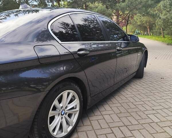 Серый БМВ 5 Серия, объемом двигателя 2 л и пробегом 148 тыс. км за 16500 $, фото 15 на Automoto.ua