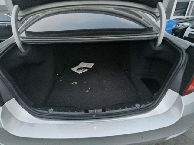 Серый БМВ 5 Серия, объемом двигателя 2 л и пробегом 179 тыс. км за 14300 $, фото 17 на Automoto.ua