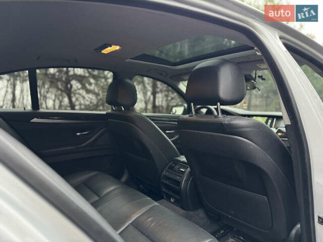 Сірий БМВ 5 Серія, об'ємом двигуна 2 л та пробігом 190 тис. км за 15900 $, фото 26 на Automoto.ua