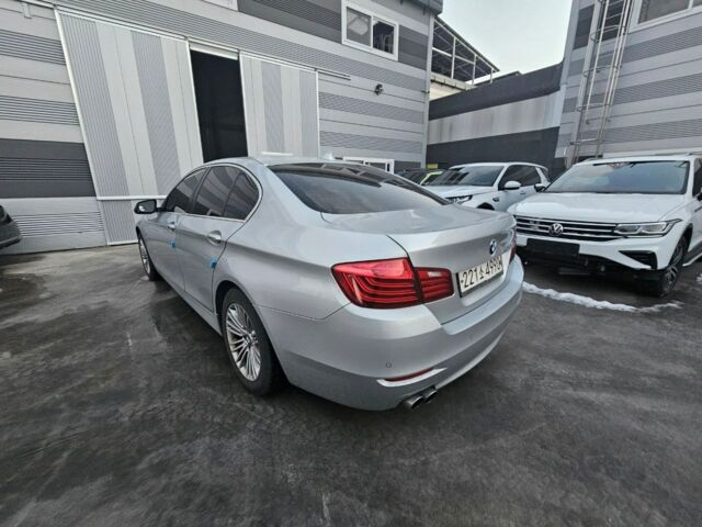 Серый БМВ 5 Серия, объемом двигателя 2 л и пробегом 179 тыс. км за 14300 $, фото 3 на Automoto.ua