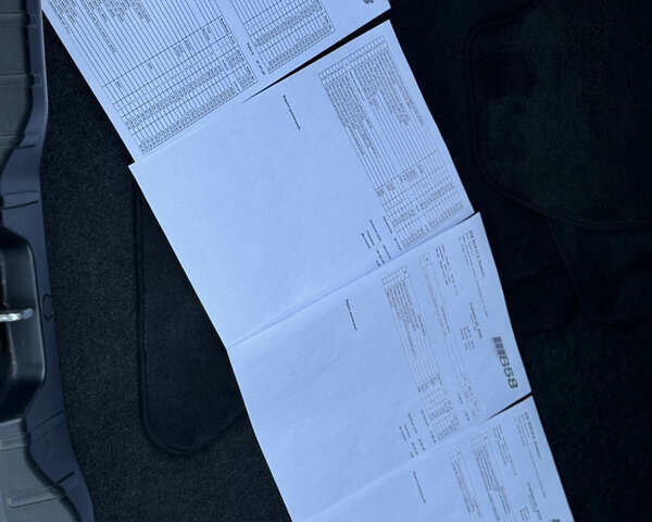 Серый БМВ 5 Серия, объемом двигателя 2.99 л и пробегом 293 тыс. км за 17500 $, фото 79 на Automoto.ua