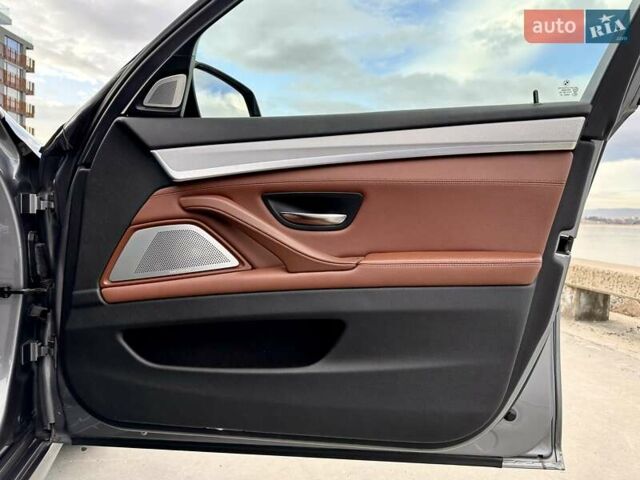 Сірий БМВ 5 Серія, об'ємом двигуна 3 л та пробігом 180 тис. км за 26900 $, фото 10 на Automoto.ua