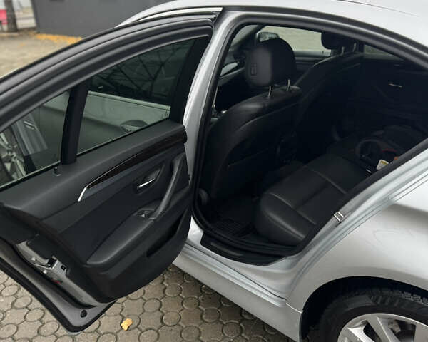 Серый БМВ 5 Серия, объемом двигателя 2 л и пробегом 194 тыс. км за 15650 $, фото 10 на Automoto.ua