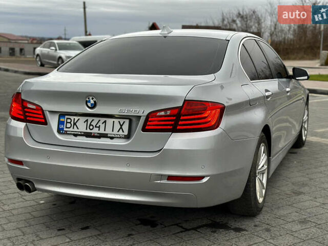 Сірий БМВ 5 Серія, об'ємом двигуна 2 л та пробігом 151 тис. км за 13500 $, фото 11 на Automoto.ua