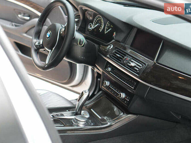 Серый БМВ 5 Серия, объемом двигателя 2 л и пробегом 212 тыс. км за 14000 $, фото 6 на Automoto.ua