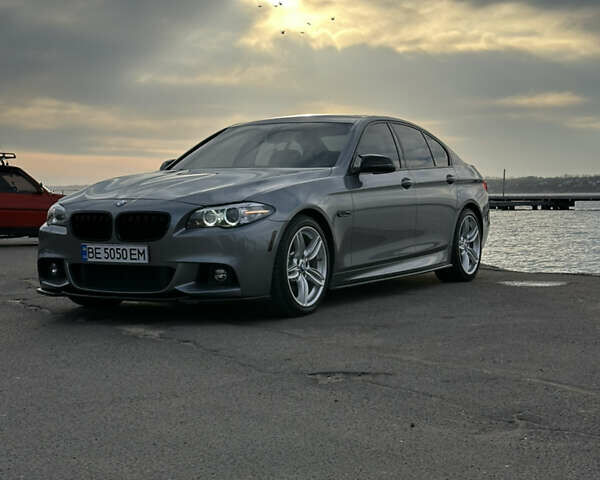 Серый БМВ 5 Серия, объемом двигателя 3 л и пробегом 127 тыс. км за 24999 $, фото 8 на Automoto.ua