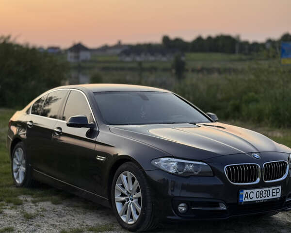 Сірий БМВ 5 Серія, об'ємом двигуна 2 л та пробігом 210 тис. км за 18000 $, фото 10 на Automoto.ua