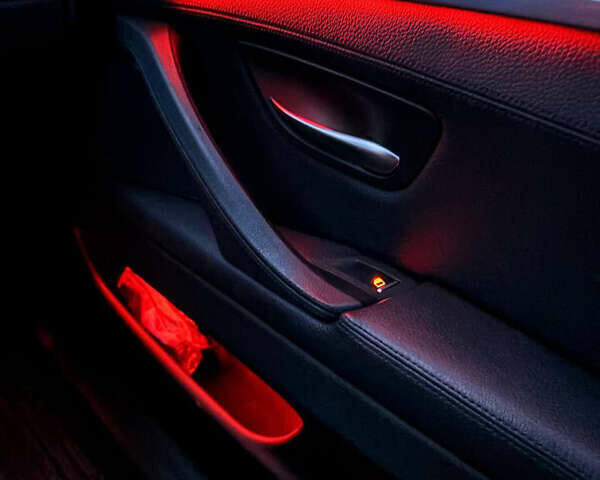 Сірий БМВ 5 Серія, об'ємом двигуна 2 л та пробігом 141 тис. км за 14499 $, фото 19 на Automoto.ua