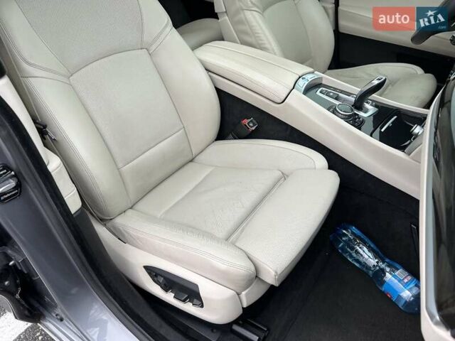 Сірий БМВ 5 Серія, об'ємом двигуна 2 л та пробігом 185 тис. км за 15999 $, фото 41 на Automoto.ua