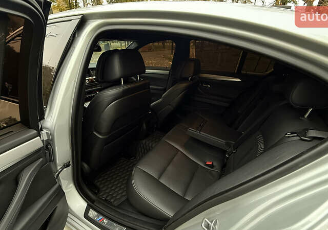 Серый БМВ 5 Серия, объемом двигателя 3 л и пробегом 203 тыс. км за 19999 $, фото 25 на Automoto.ua