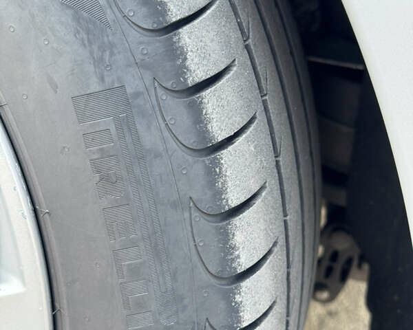 Серый БМВ 5 Серия, объемом двигателя 2.99 л и пробегом 293 тыс. км за 17500 $, фото 77 на Automoto.ua