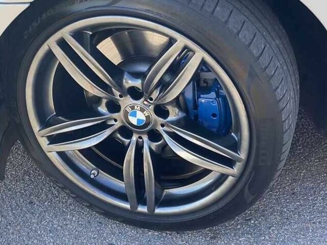 БМВ 5 Серія 2014 у Києві на Automoto.ua Сірий БМВ 5 Серія, об'ємом двигуна 3 л та пробігом 135 тис. км за 11000 $, фото 3 на Automoto.ua