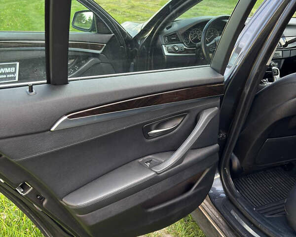 Сірий БМВ 5 Серія, об'ємом двигуна 2 л та пробігом 141 тис. км за 14499 $, фото 12 на Automoto.ua