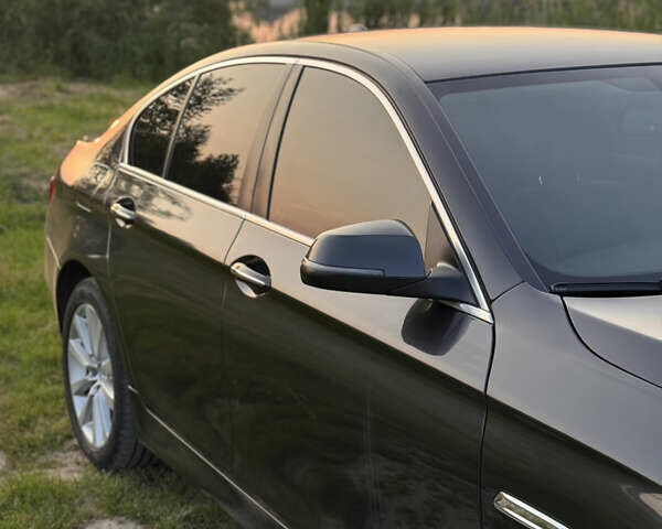 Сірий БМВ 5 Серія, об'ємом двигуна 2 л та пробігом 210 тис. км за 18000 $, фото 5 на Automoto.ua