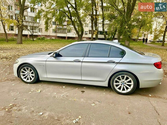 БМВ 5 Серия 2014 в Киеве на Automoto.ua Серый БМВ 5 Серия, объемом двигателя 3 л и пробегом 258 тыс. км за 16555 $, фото 6 на Automoto.ua