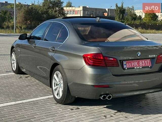 Сірий БМВ 5 Серія, об'ємом двигуна 2 л та пробігом 131 тис. км за 15000 $, фото 5 на Automoto.ua