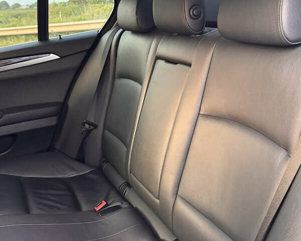 Сірий БМВ 5 Серія, об'ємом двигуна 2 л та пробігом 210 тис. км за 18000 $, фото 24 на Automoto.ua