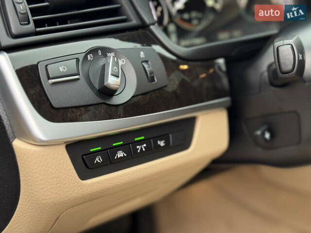 Сірий БМВ 5 Серія, об'ємом двигуна 2.99 л та пробігом 262 тис. км за 19500 $, фото 17 на Automoto.ua