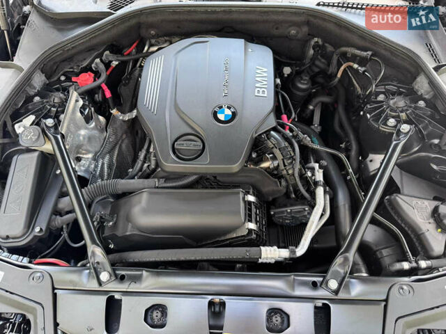 БМВ 5 Серия 2014 в Луцке на Automoto.ua Серый БМВ 5 Серия, объемом двигателя 2 л и пробегом 248 тыс. км за 15450 $, фото 18 на Automoto.ua