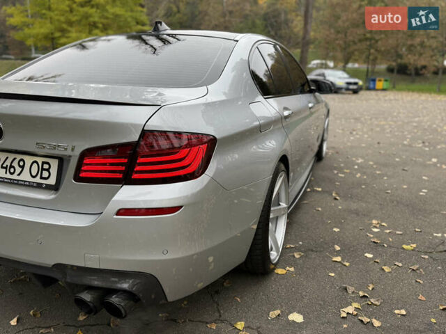 Серый БМВ 5 Серия, объемом двигателя 3 л и пробегом 203 тыс. км за 19999 $, фото 13 на Automoto.ua
