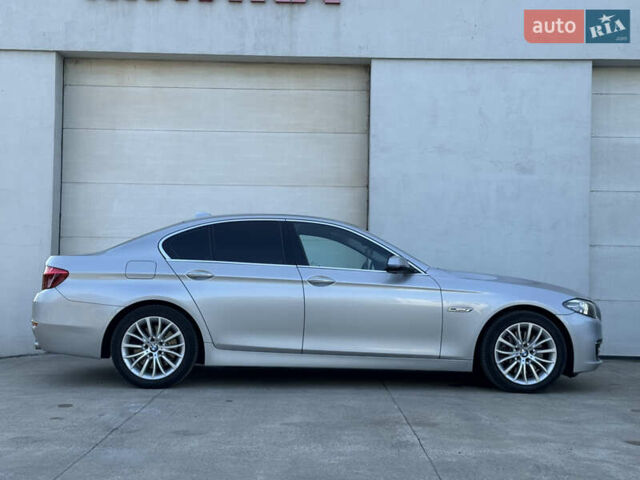 Сірий БМВ 5 Серія, об'ємом двигуна 2.99 л та пробігом 294 тис. км за 16900 $, фото 3 на Automoto.ua