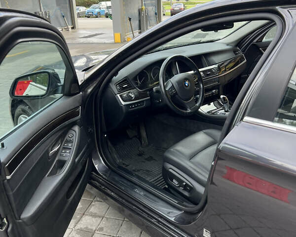 Серый БМВ 5 Серия, объемом двигателя 2.98 л и пробегом 167 тыс. км за 18700 $, фото 30 на Automoto.ua