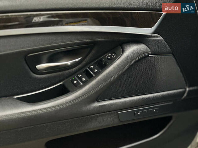 Сірий БМВ 5 Серія, об'ємом двигуна 2 л та пробігом 228 тис. км за 15999 $, фото 14 на Automoto.ua
