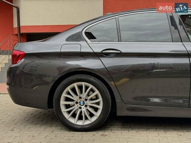 Серый БМВ 5 Серия, объемом двигателя 2 л и пробегом 229 тыс. км за 16900 $, фото 11 на Automoto.ua