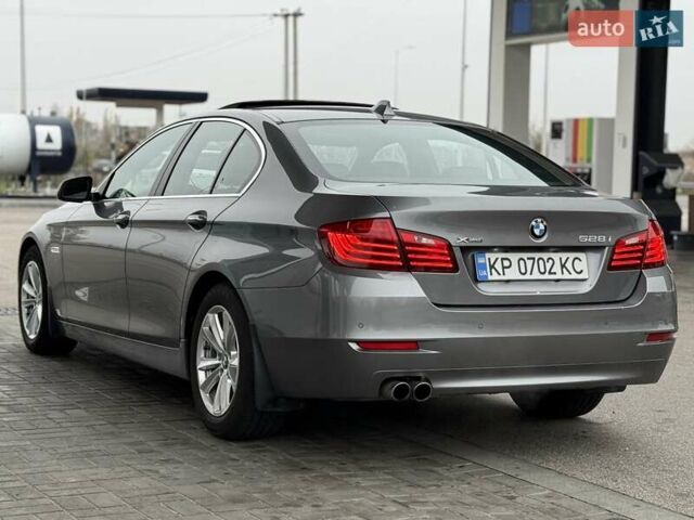 Серый БМВ 5 Серия, объемом двигателя 2 л и пробегом 61 тыс. км за 19999 $, фото 8 на Automoto.ua