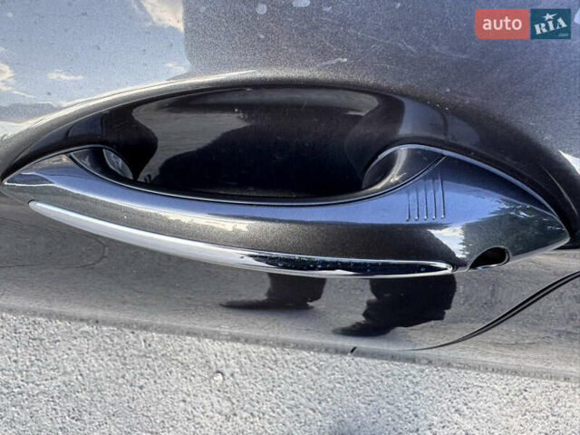 Серый БМВ 5 Серия, объемом двигателя 3 л и пробегом 93 тыс. км за 26600 $, фото 8 на Automoto.ua