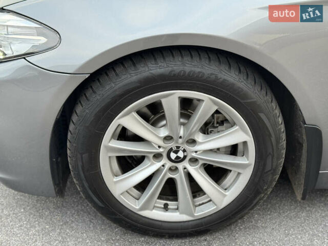 Сірий БМВ 5 Серія, об'ємом двигуна 2 л та пробігом 210 тис. км за 15000 $, фото 23 на Automoto.ua