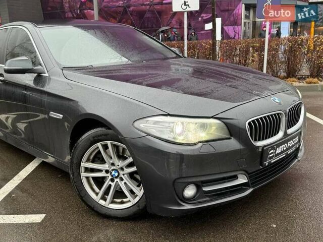 Серый БМВ 5 Серия, объемом двигателя 2 л и пробегом 258 тыс. км за 17990 $, фото 1 на Automoto.ua