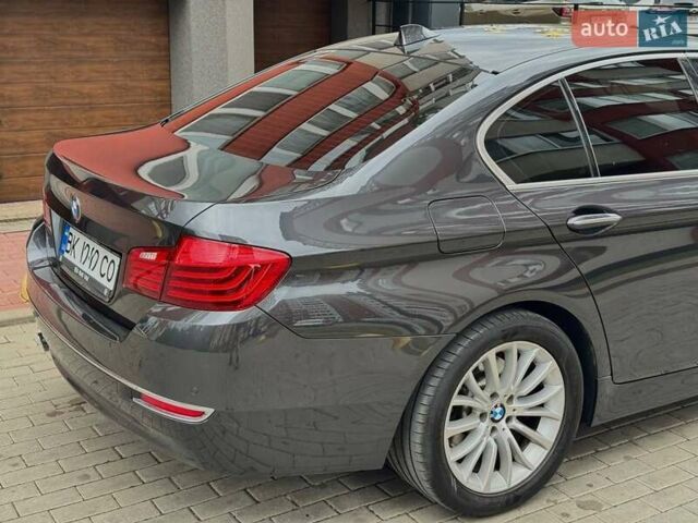 Серый БМВ 5 Серия, объемом двигателя 2 л и пробегом 229 тыс. км за 16900 $, фото 16 на Automoto.ua