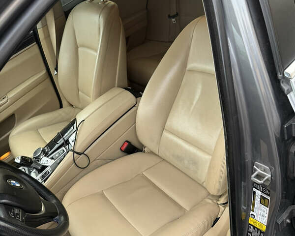 Сірий БМВ 5 Серія, об'ємом двигуна 2 л та пробігом 210 тис. км за 15000 $, фото 34 на Automoto.ua