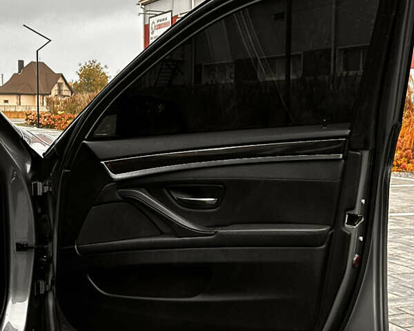 Серый БМВ 5 Серия, объемом двигателя 2 л и пробегом 365 тыс. км за 14350 $, фото 58 на Automoto.ua