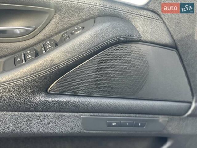 Сірий БМВ 5 Серія, об'ємом двигуна 2 л та пробігом 237 тис. км за 14000 $, фото 10 на Automoto.ua