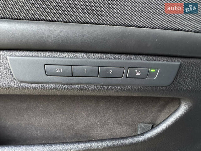 Сірий БМВ 5 Серія, об'ємом двигуна 3 л та пробігом 273 тис. км за 17500 $, фото 24 на Automoto.ua