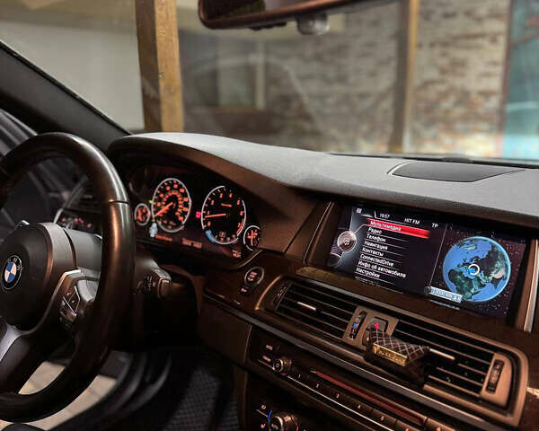 Сірий БМВ 5 Серія, об'ємом двигуна 2.98 л та пробігом 198 тис. км за 22500 $, фото 37 на Automoto.ua