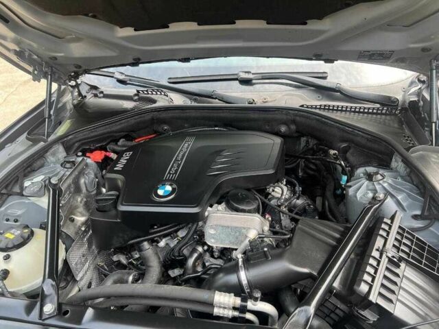 Сірий БМВ 5 Серія, об'ємом двигуна 2 л та пробігом 137 тис. км за 10500 $, фото 11 на Automoto.ua