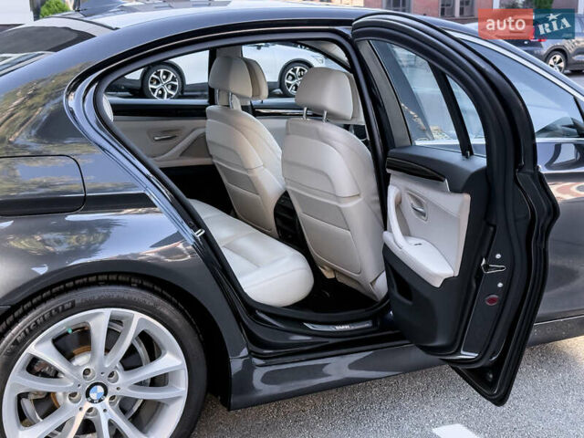 Серый БМВ 5 Серия, объемом двигателя 3 л и пробегом 101 тыс. км за 23400 $, фото 46 на Automoto.ua