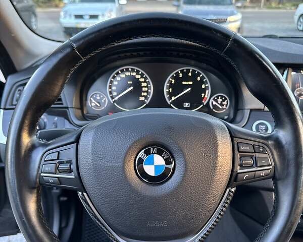 Сірий БМВ 5 Серія, об'ємом двигуна 3 л та пробігом 164 тис. км за 17000 $, фото 47 на Automoto.ua