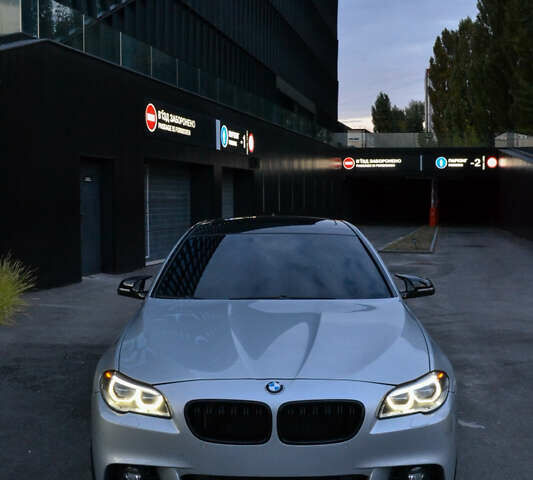 Сірий БМВ 5 Серія, об'ємом двигуна 3 л та пробігом 188 тис. км за 25000 $, фото 2 на Automoto.ua