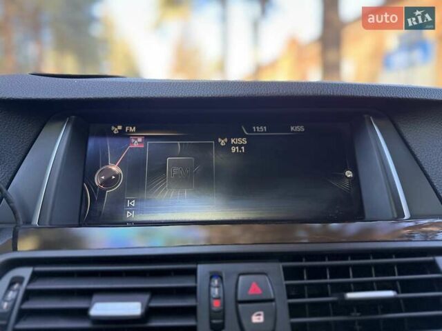 Серый БМВ 5 Серия, объемом двигателя 3 л и пробегом 183 тыс. км за 23550 $, фото 34 на Automoto.ua